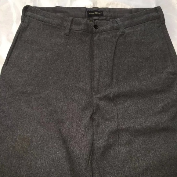 Men's dress pants by Banana Republic size 34 - Picture 2 of 3